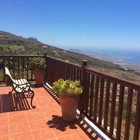 House With 2 Bedrooms In Adeje With Wonderful Sea View Furnished Terrace And Wifi 10 Km From The Beach